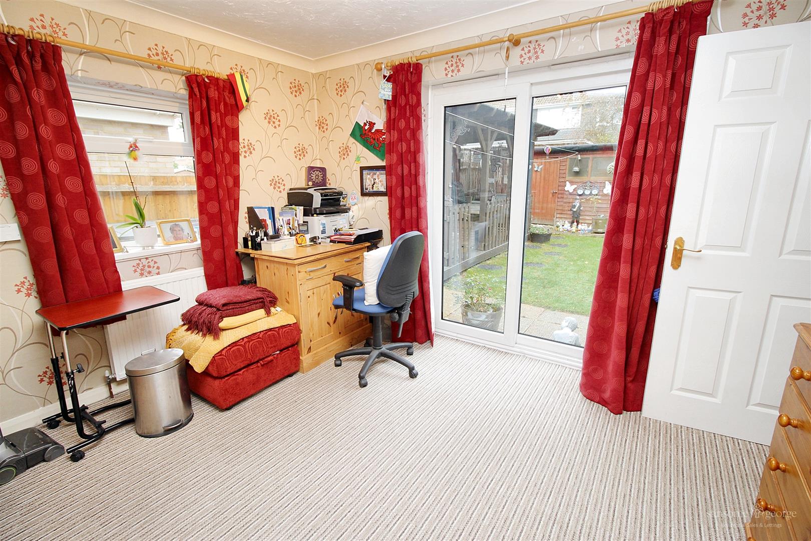 Cecil Aldin Drive, Tilehurst, Reading